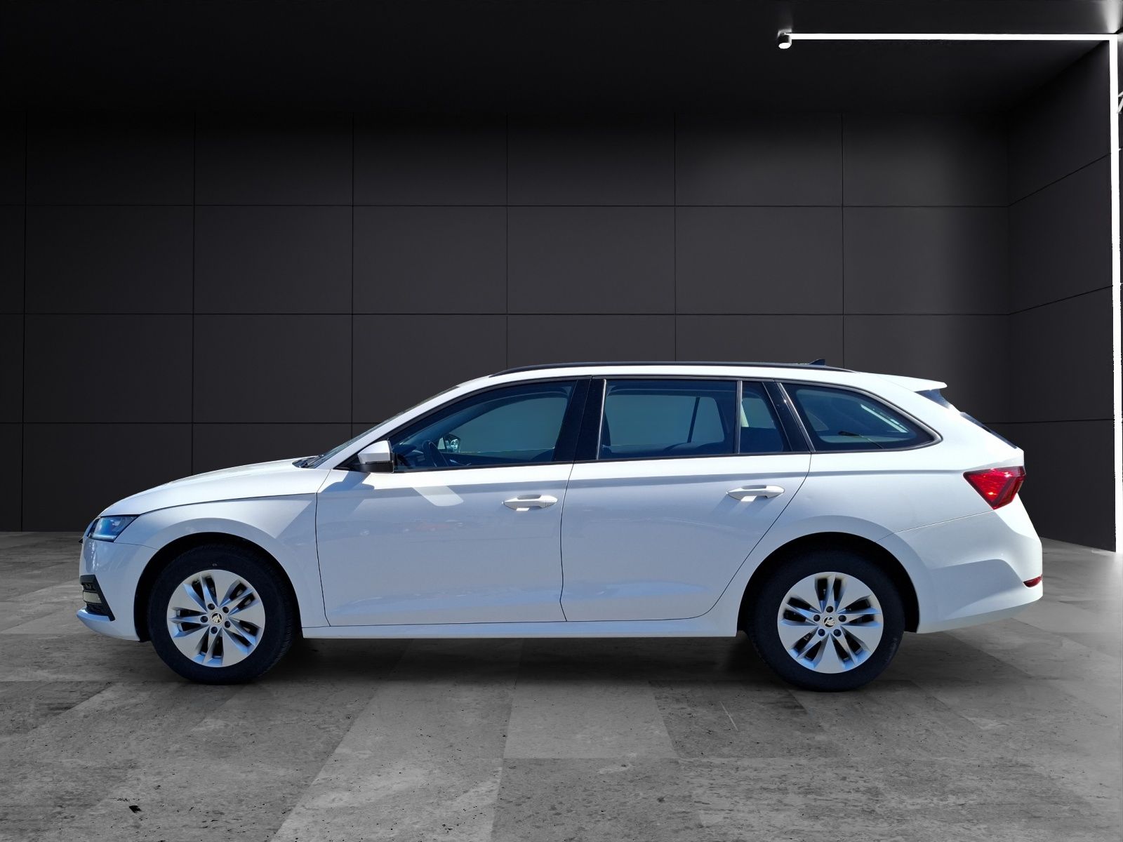Fahrzeugabbildung SKODA Octavia Combi TDI Ambition DSG LED Navi ACC PDC