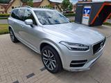 Volvo XC 90 XC90 Momentum AWD Kamera 360 Leder Automat - Volvo XC90 Momentum mit Benzin-Antrieb