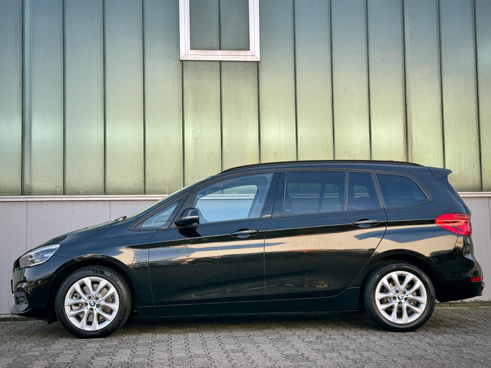 BMW 218d Gran Tourer Advantage *8G|CAM|NAVI|LED*