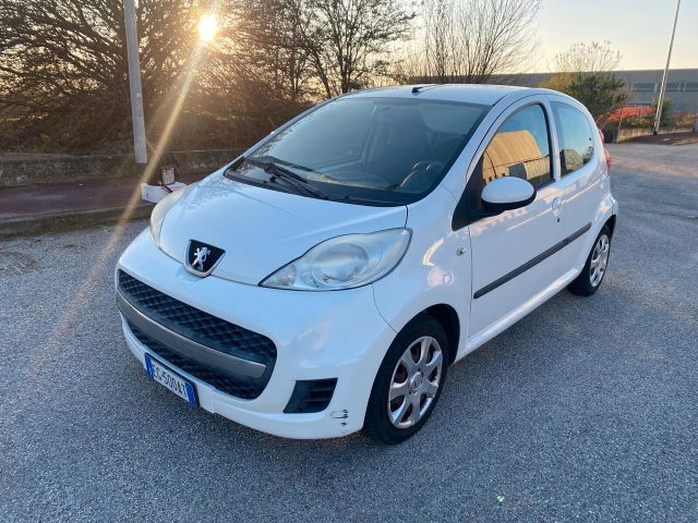 Peugeot 107 1.0 68CV 5p. Sweet Years SOLI *11200