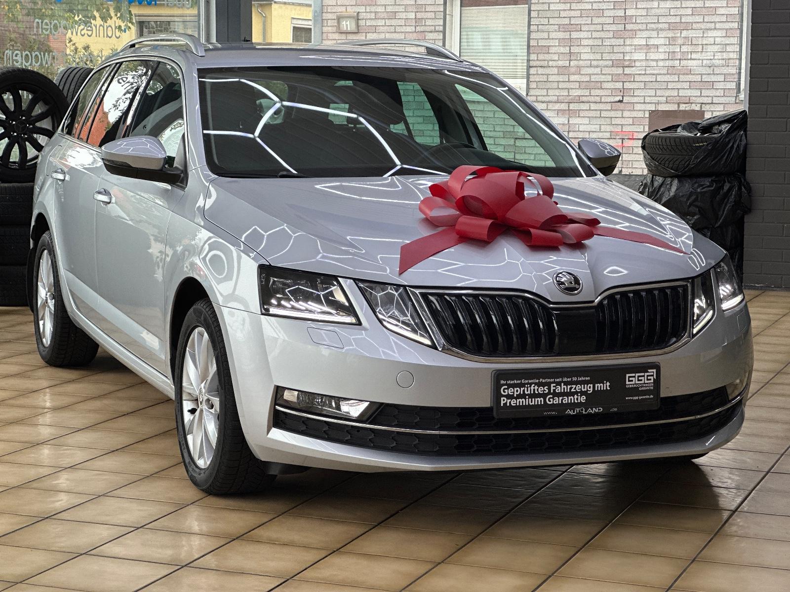 Skoda Octavia Combi Style*HU/AU*CARPLAY*ACC*LED*BT*NAV
