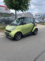 Smart ForTwo fortwo cabrio Brabus"SHZ"Automatik" - Smart ForTwo: Grün