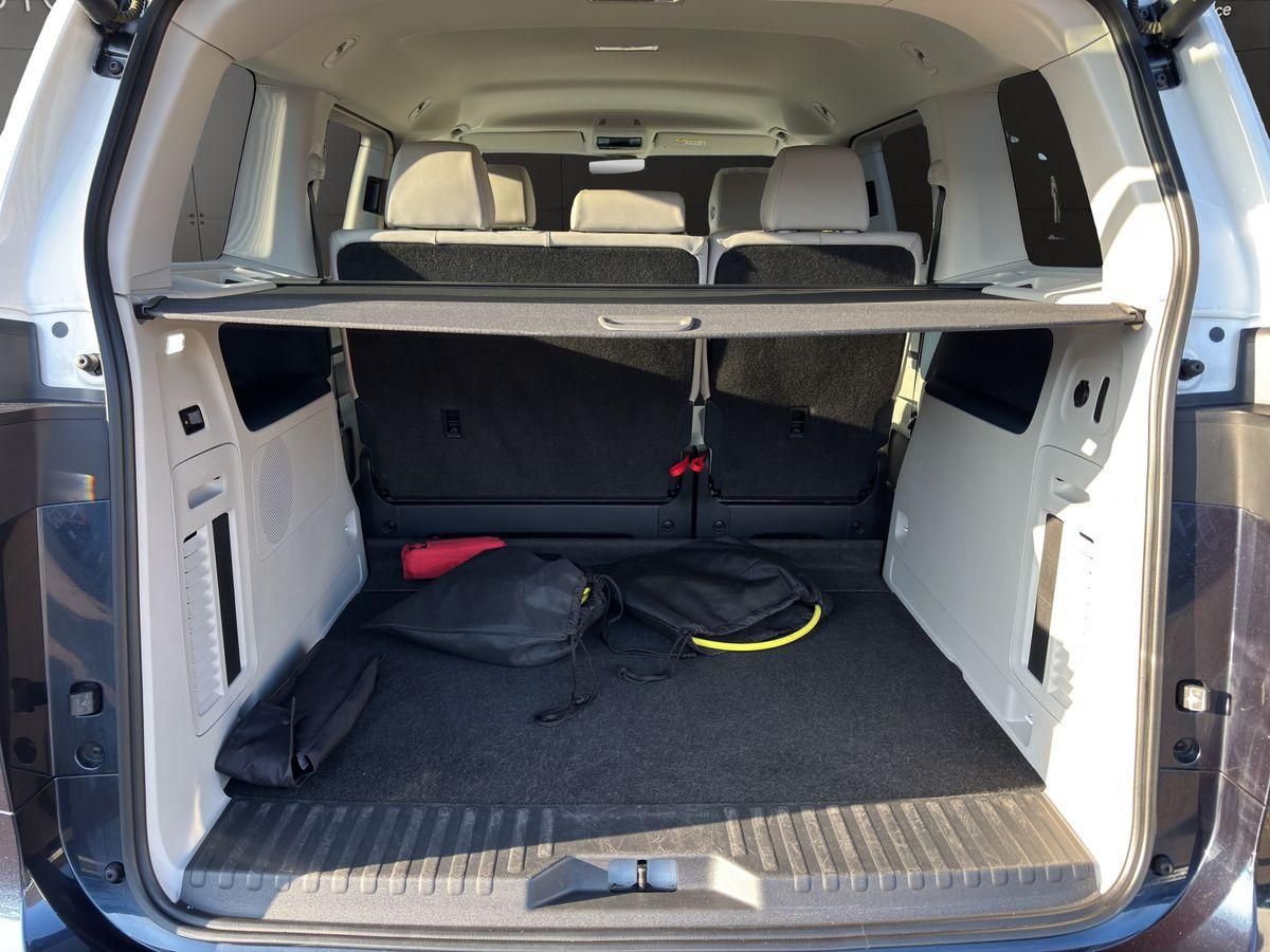 ID.Buzz Pro 82 kWh IQ.Light AHK RFK ACC NAVI