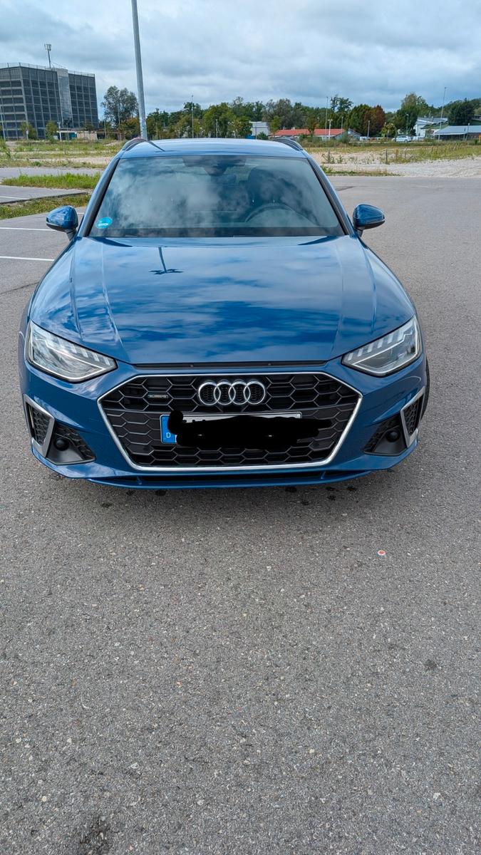 Audi A4 45 TFSI S tronic quattro S line Avant S line