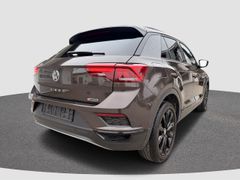 VW T-Roc 4Motion Navi Allrad Alu PDC ACC Sportpaket