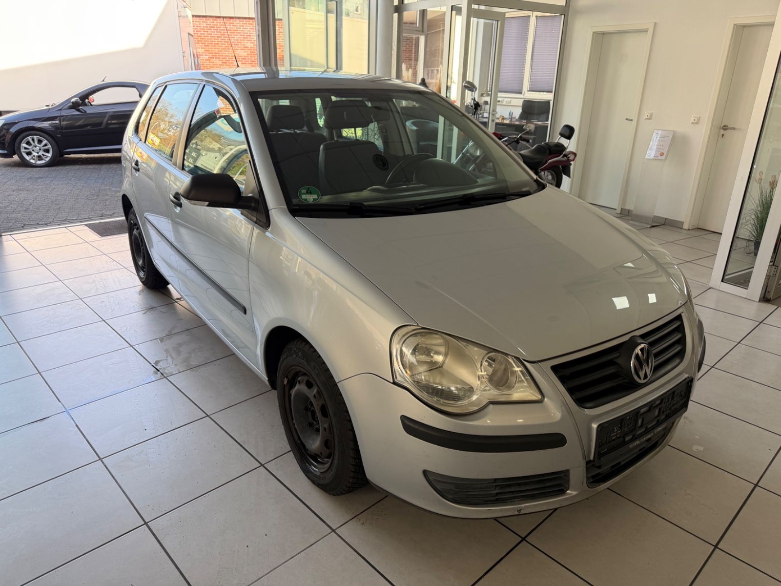 Fahrzeugabbildung Volkswagen Polo IV Trendline