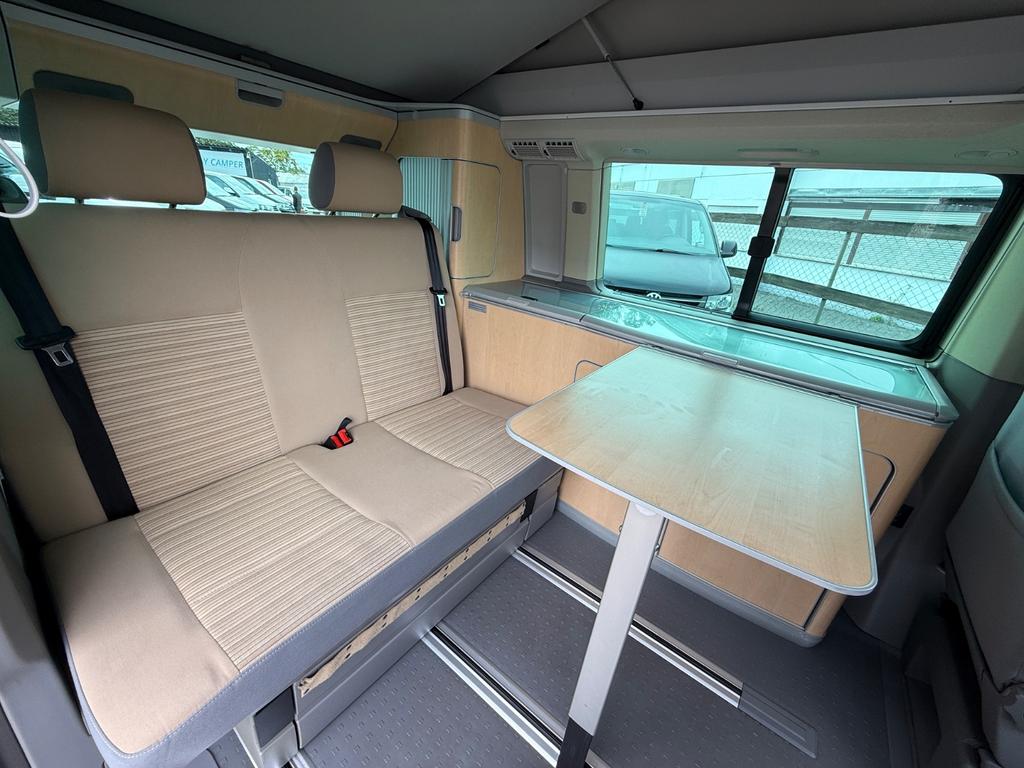 Volkswagen T5 California