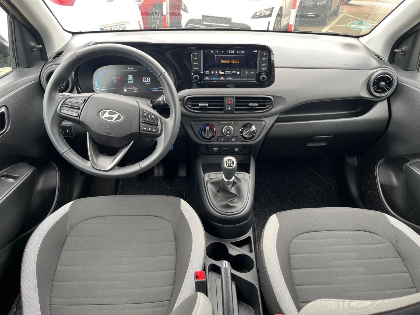 Hyundai i10 – Bild 9