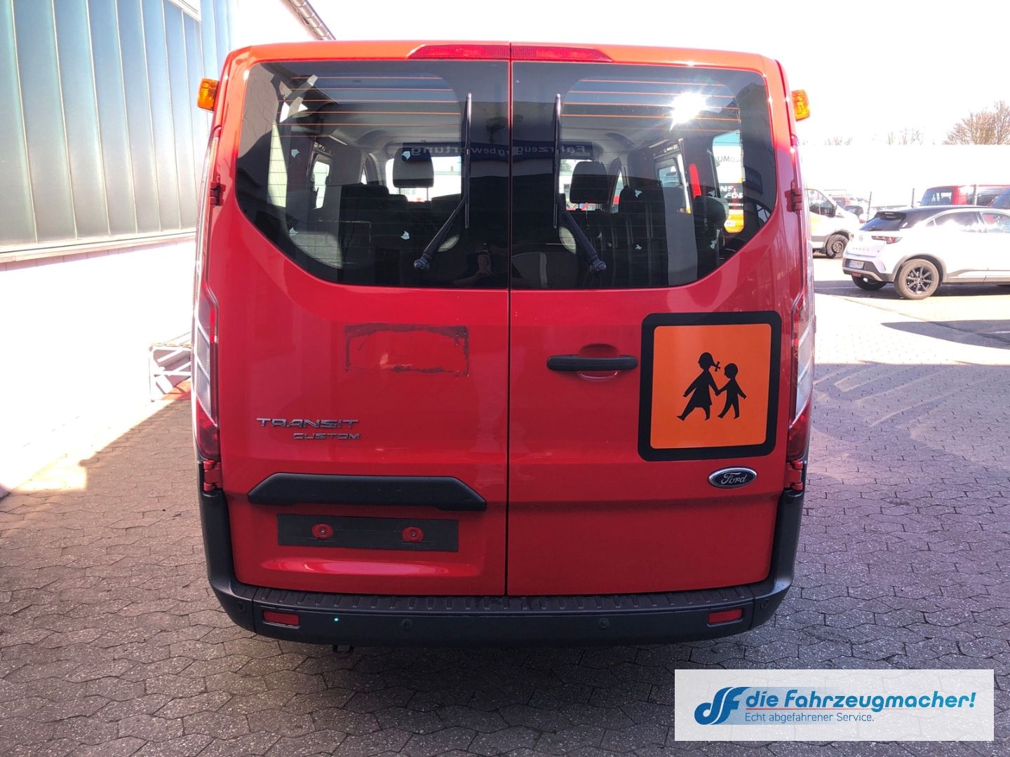 Fahrzeugabbildung Ford Transit Custom Kombi 300 L1 2.2 TDCi *2545