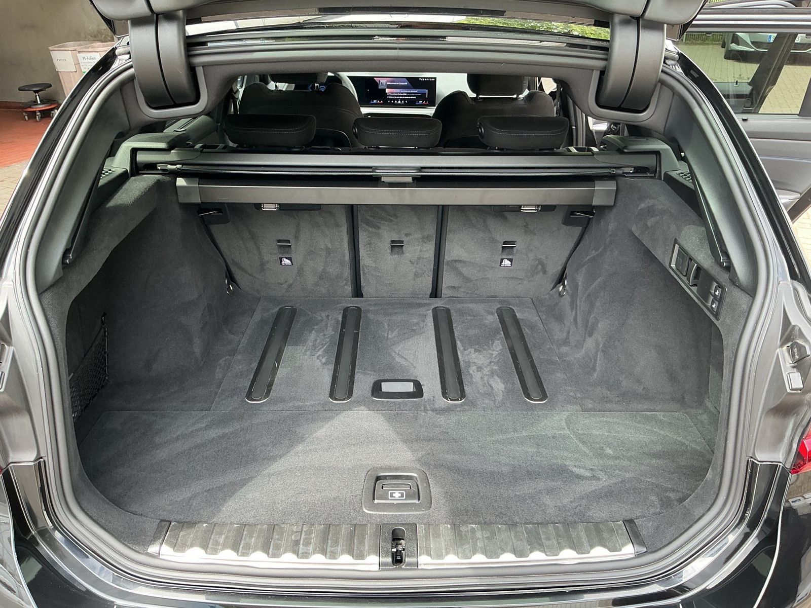 BMW 320 - Bild 17