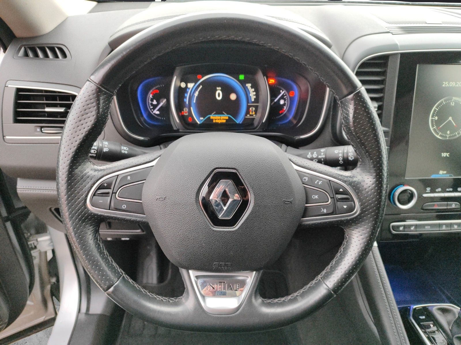 Fahrzeugabbildung Renault Koleos 4x4 LED/Pano/PDC/Kamera/Leder