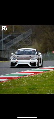 PORSCHE Cayman GT4 RS CS