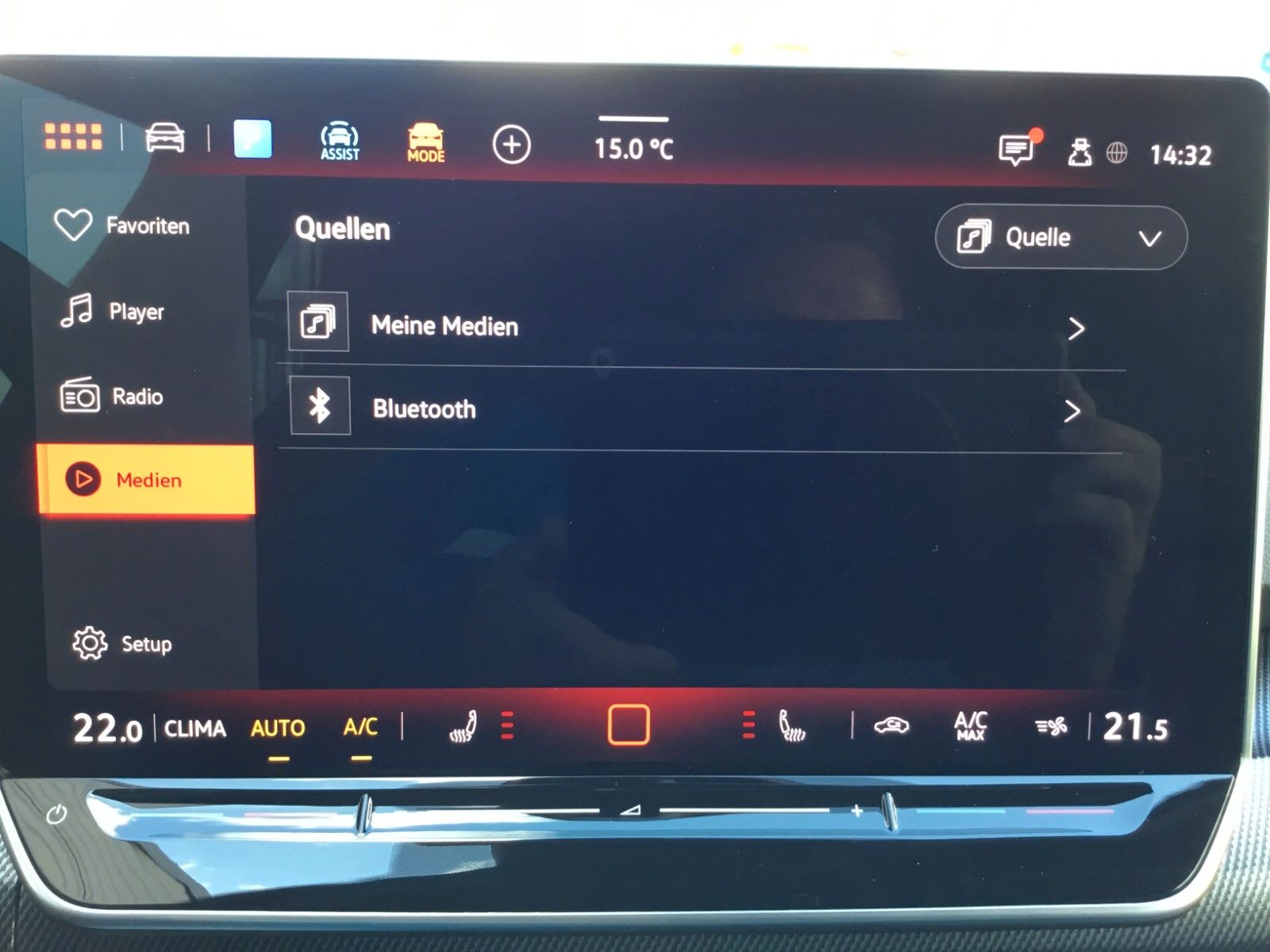 Fahrzeugabbildung Volkswagen Golf GTI+MatrixLED+18"+AHK+Pano+H&K+ACC