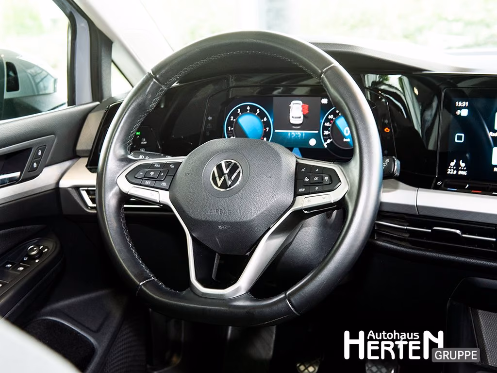 Volkswagen Golf VIII 1.5 TSI LIFE+TOP-PAKET+PANO+MATRIX+UVM, миниатюра 7