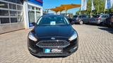 Ford Focus Turnier Titanium - Ford Focus: Titanium Turnier