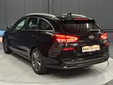 Hyundai i30 cw Prime Mild-Hybrid*NAVI*T-LEDER*LED*1.HAND - Hyundai i30: Prime