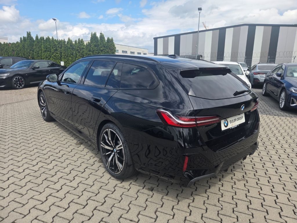 BMW 520 iA Tour M-Sport AHK 20''SRneu St.-Hzg. DA P foto 4