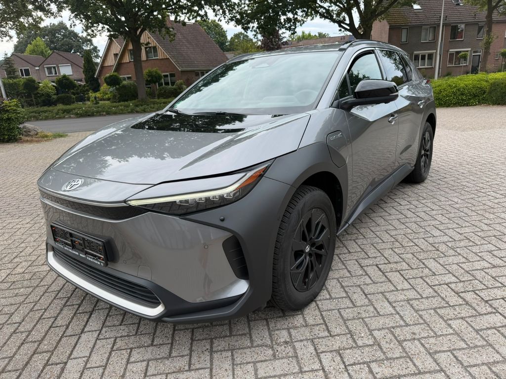 Image of Toyota bZ4X