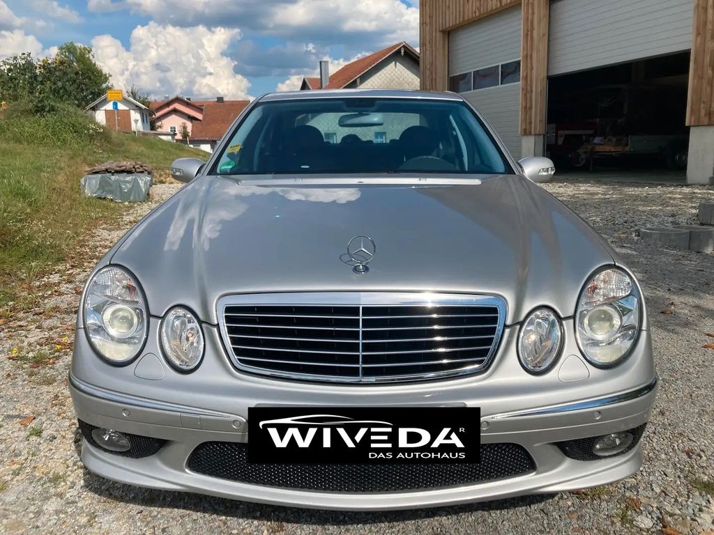 MERCEDES-BENZ E 55 AMG