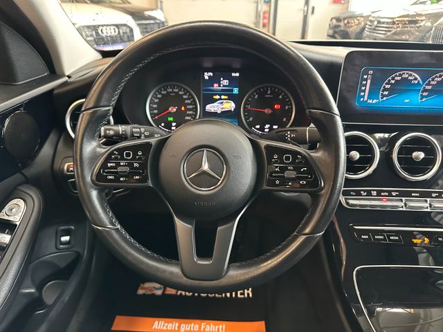 Mercedes-Benz C 220 *Keyless*Memory*PDC*ACC*AHK*SpurHT*NAVI*
