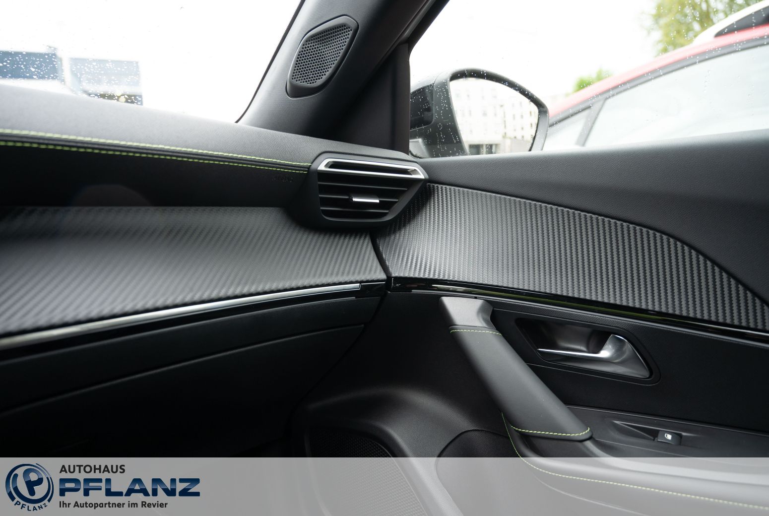 Peugeot 2008 - Bild 11