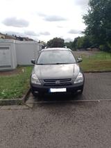 Kia Carnival EX (Sedona) 2.9 CRDi Diesel ... - Kia Carnival aus 2007 mit Diesel-Antrieb