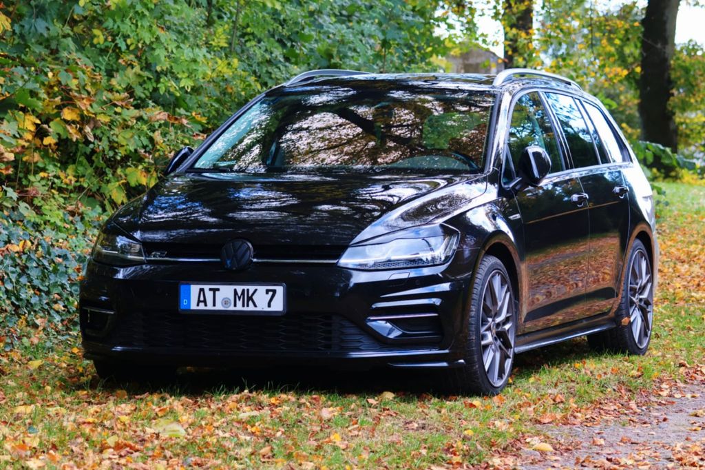Image of Volkswagen Golf