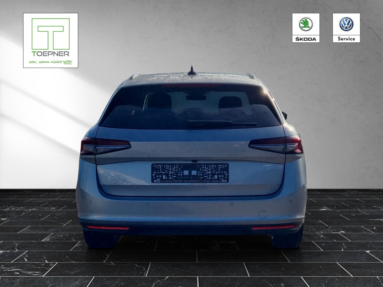 Fahrzeugabbildung SKODA Superb Combi Selection 2,0 TDI 142KW/193PS AHK