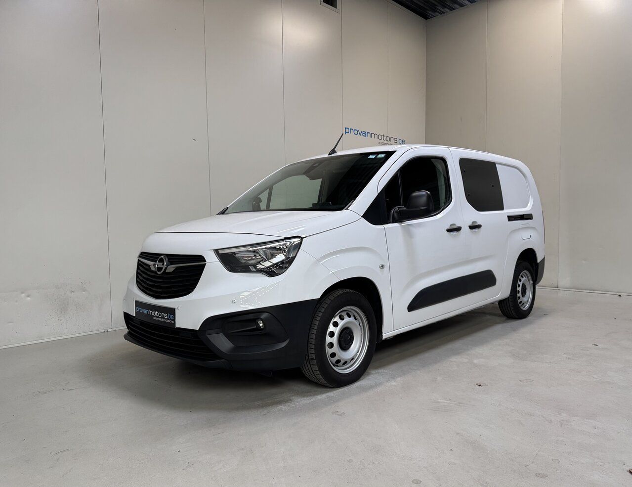 Opel Combo 1.5d 5 pl. Dub Cab. Autom. LV! - Airco - G
