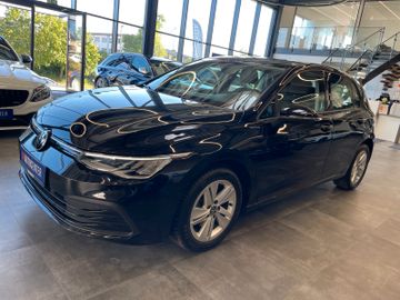 Volkswagen Golf VIII Lim. Life *FAHRSCHULAUTO*LED*AHK*ACC*