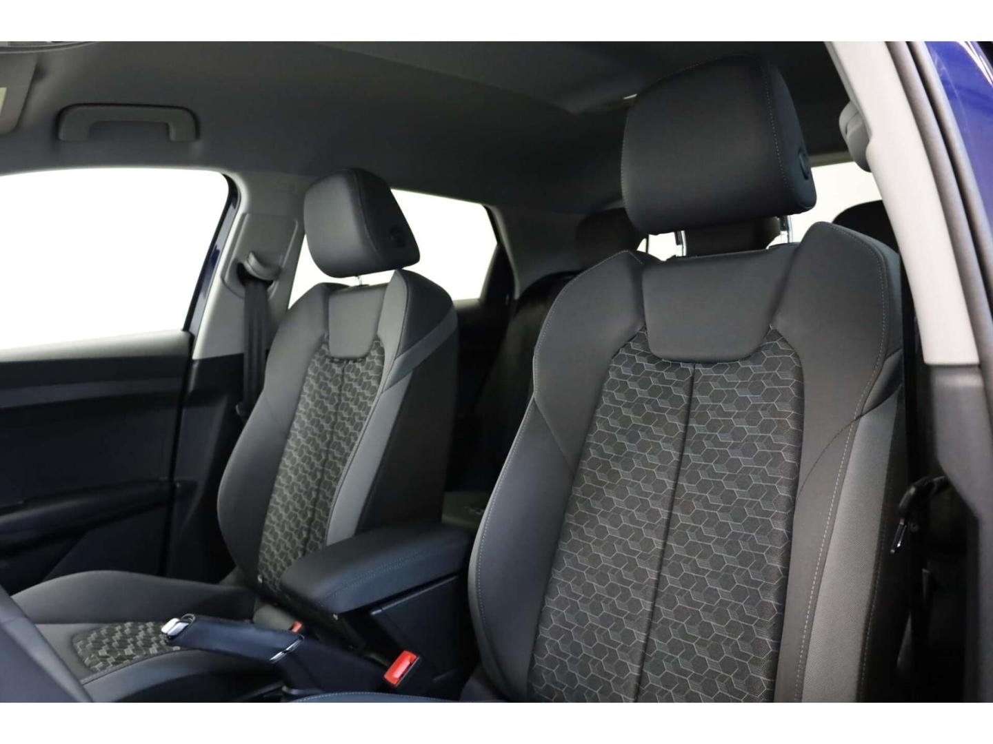 Audi A1 Sportback 30 TFSI Advanced S-Tronic LED/SH, миниатюра 10