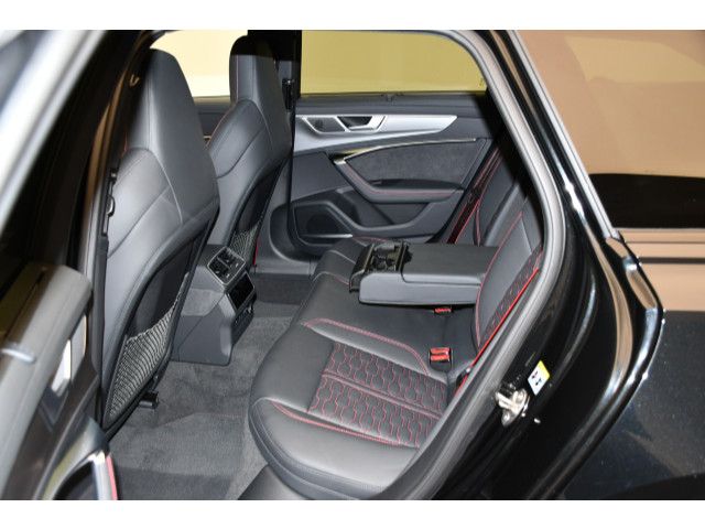 Audi RS6 - Bild 12