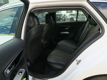 Mercedes E 220 - 8