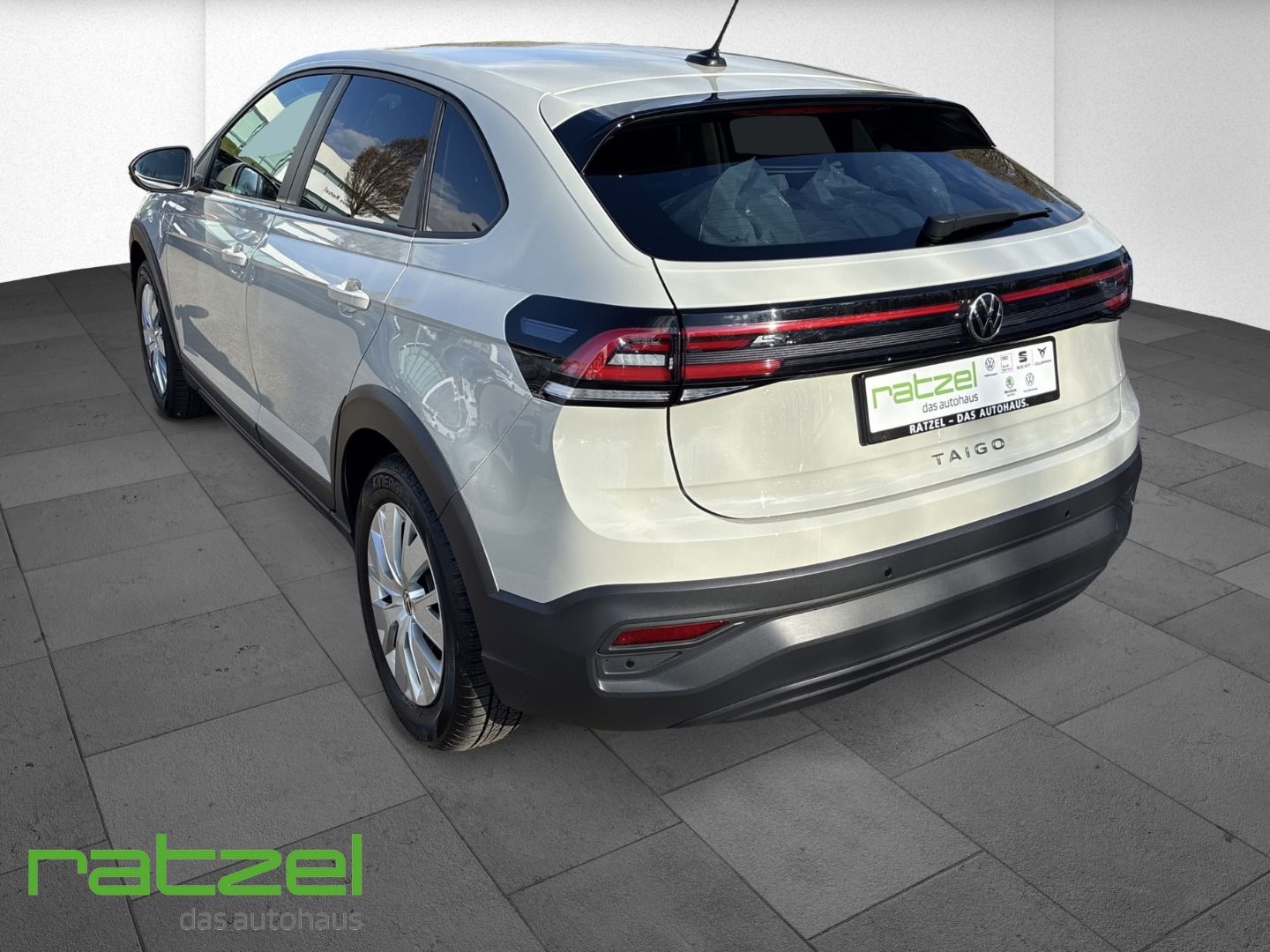 Fahrzeugabbildung Volkswagen Taigo Basis 1.0 TSI LED  Musikstreaming DAB SHZ