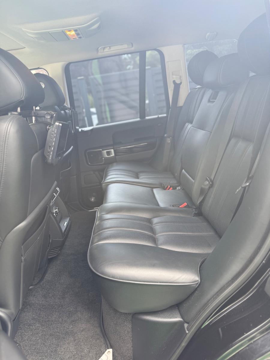 LAND ROVER RANGE ROVER VOGUE V8 272 ch 4X4 BVA - HAYON ÉLECTRIQUE - TOIT OUVRANT - VOLANT EN CUIR