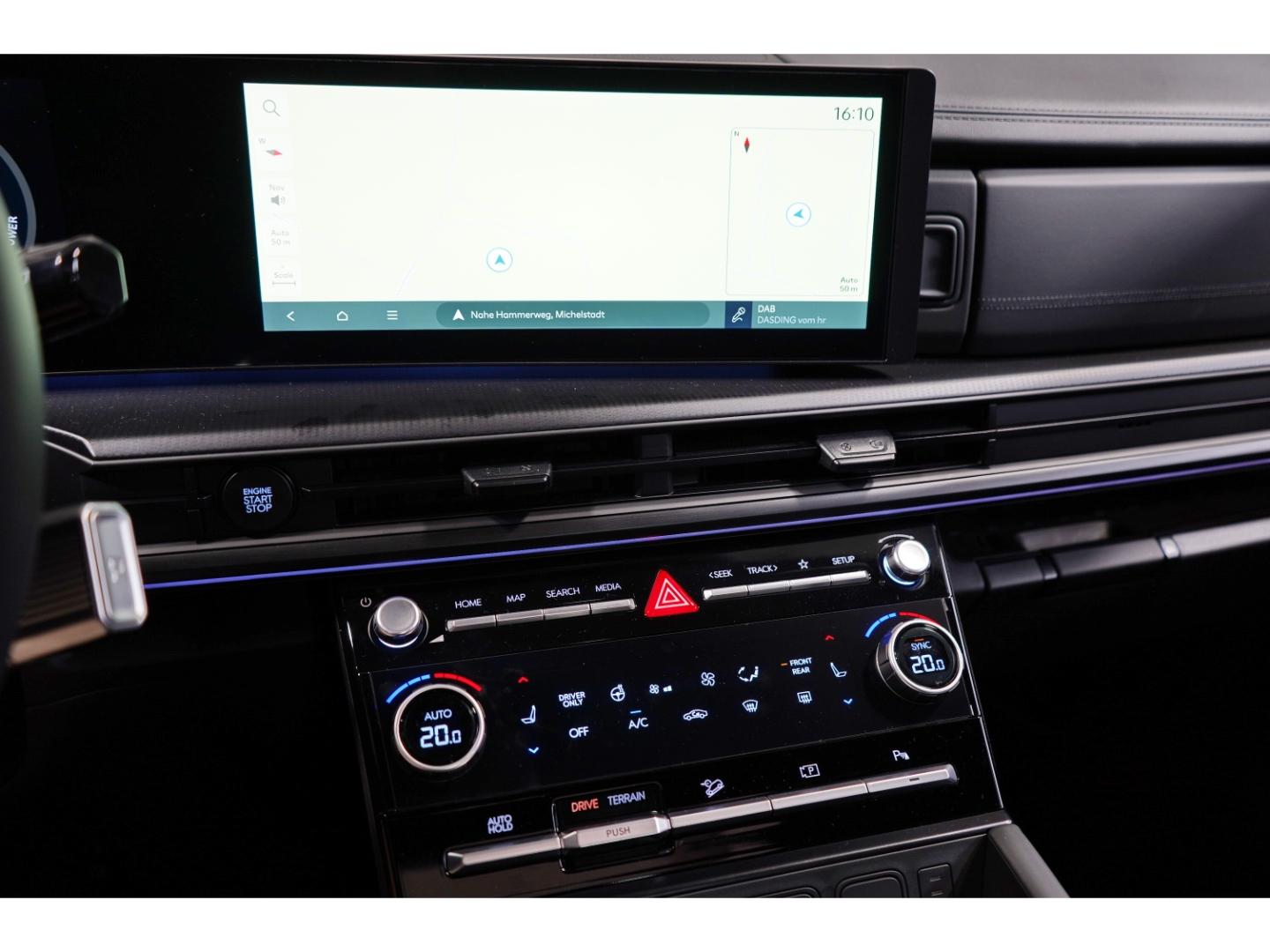 Hyundai SANTA FE 6-Sitzer Hybrid 1.6 T-GDI Blackline BOS