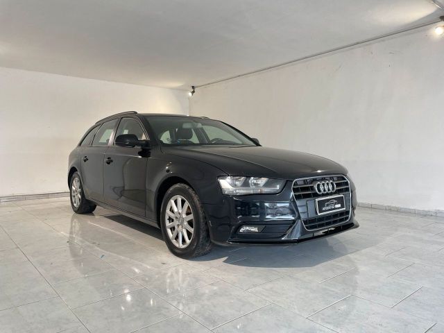 Audi Auto - AUDI A4 AVANT 2013 S-TRONIC 2.0 TDI 143 C