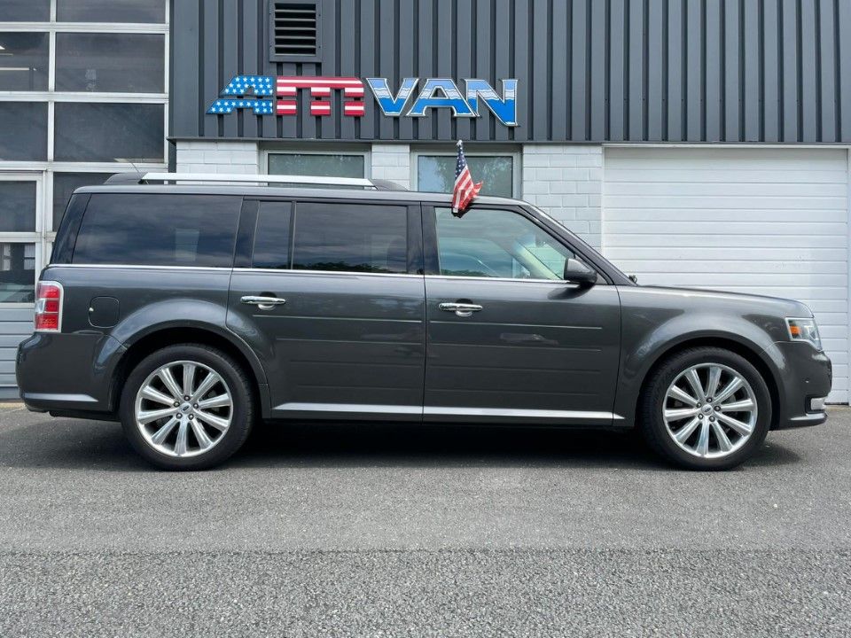 Fahrzeugabbildung Ford Ford Flex Limited AWD 3.5 Ecoboost 370PS VOLL