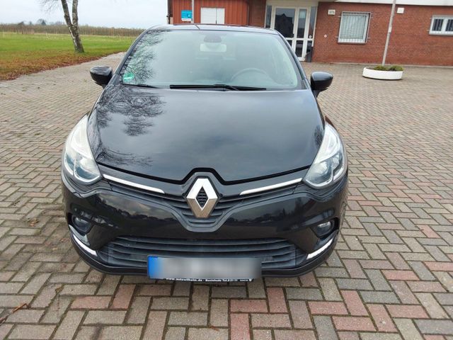 Renault Clio Limited 32000 km Rentnerfahrzeug