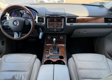 Volkswagen Touareg - 9