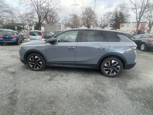 Fahrzeugabbildung Opel Grandland GS MildHybrid 107KW AT//SHZ/LHZ/Allwre