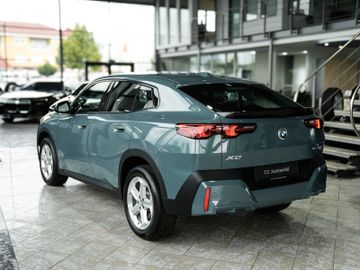BMW X2 - 10