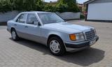 Mercedes-Benz W124 200D Oldtimer kplt. Konserviert + Klima - Mercedes-Benz 200: D W124