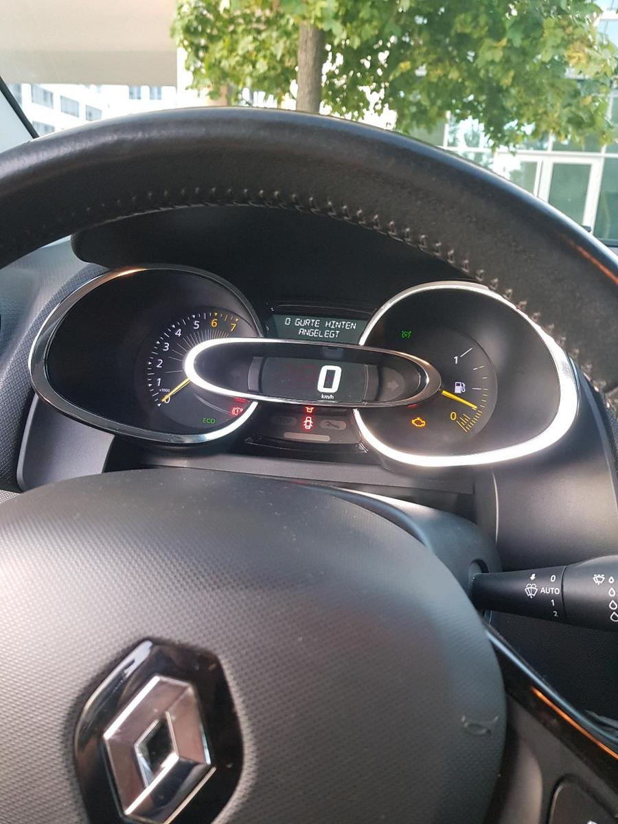 Renault Clio 2015 — photo 7