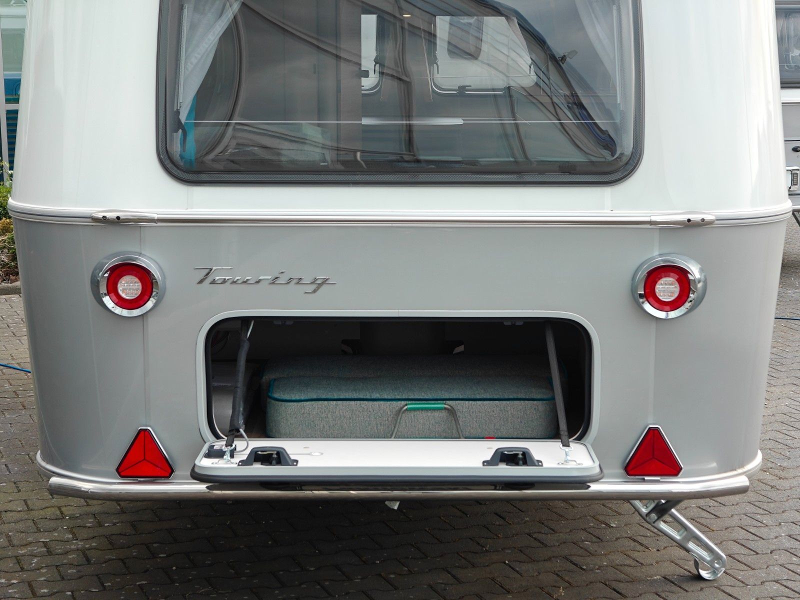 Fahrzeugabbildung HYMER / ERIBA / HYMERCAR Touring 642 Urban - JETZT 5.012€ SPAREN !