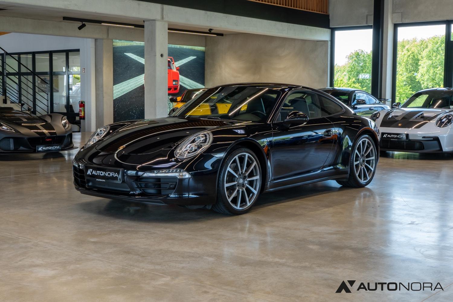 Porsche 911 (991.1) Carrera 4 Black Edition Approved SHD