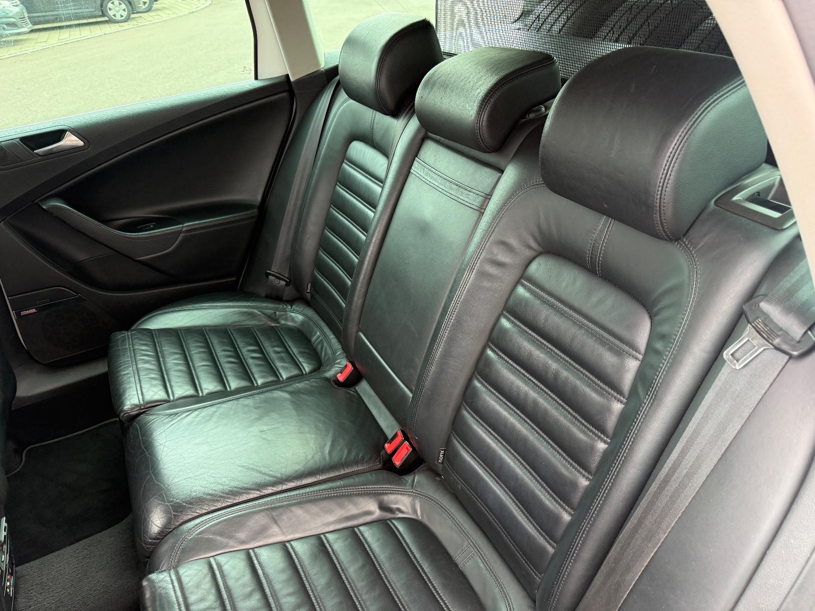 Volkswagen Passat 2009 — photo 8
