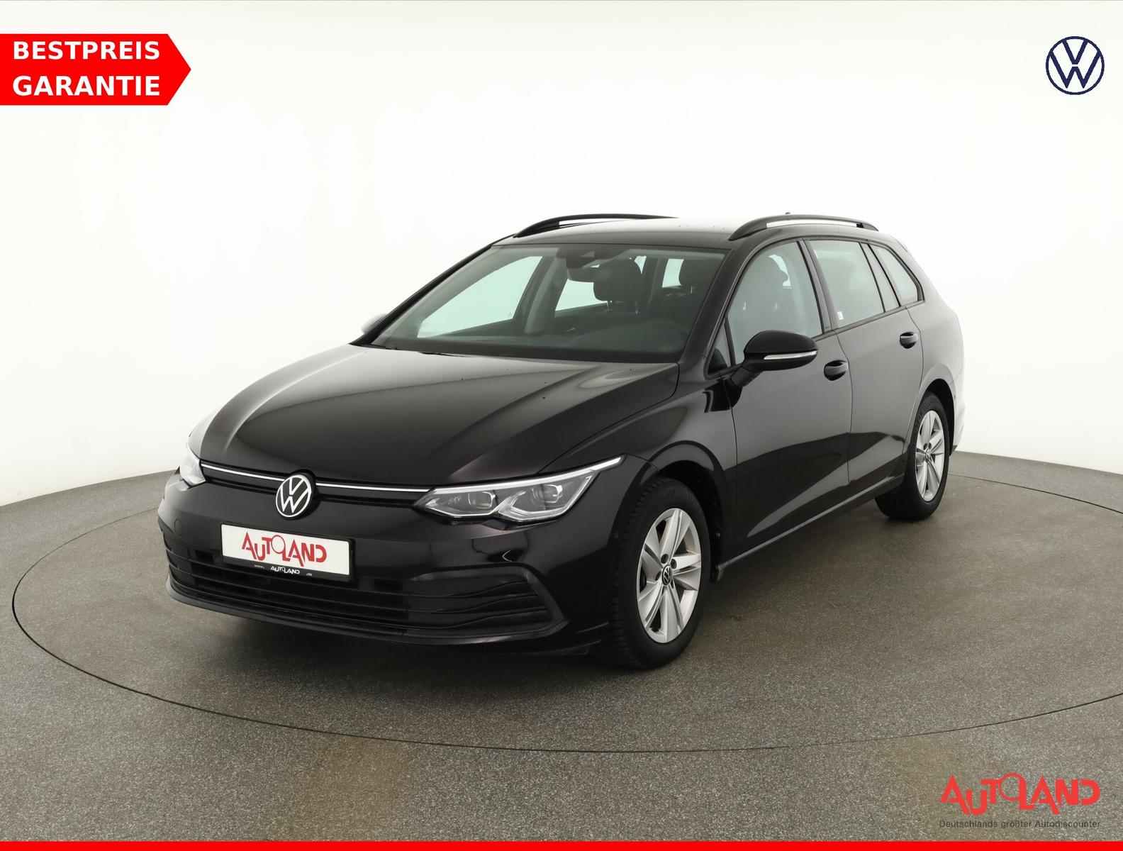 Volkswagen Golf VIII Variant 1.5 eTSI DSG LED Navi AHK ACC