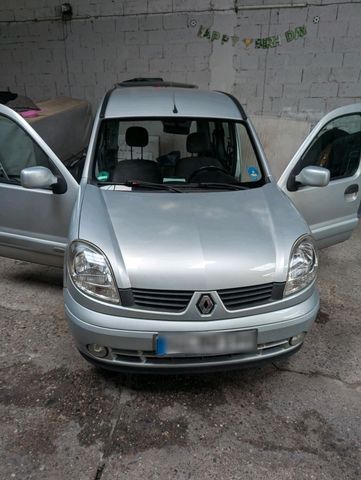 Renault Kangoo 1,6 Benzin Auto AHK