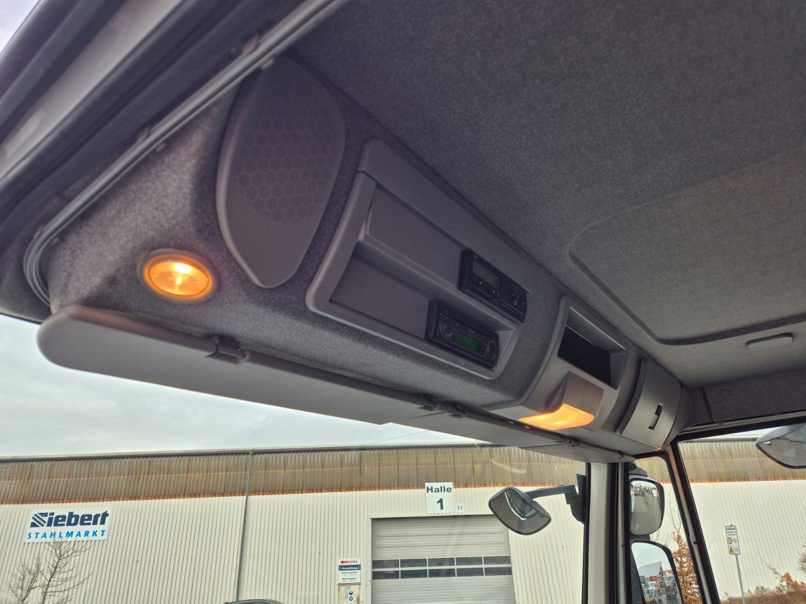 Fahrzeugabbildung Iveco Trakker AT260T41W 6x6 Meiller AHK